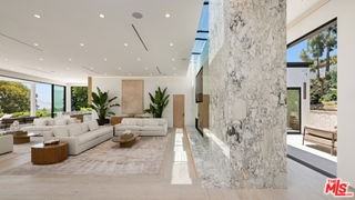 365 Trousdale Pl - Photo 7 of 8