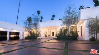 900 N Hillcrest Rd - Photo 4 of 8