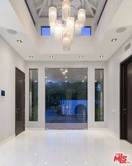 900 N Hillcrest Rd - Photo 7 of 8