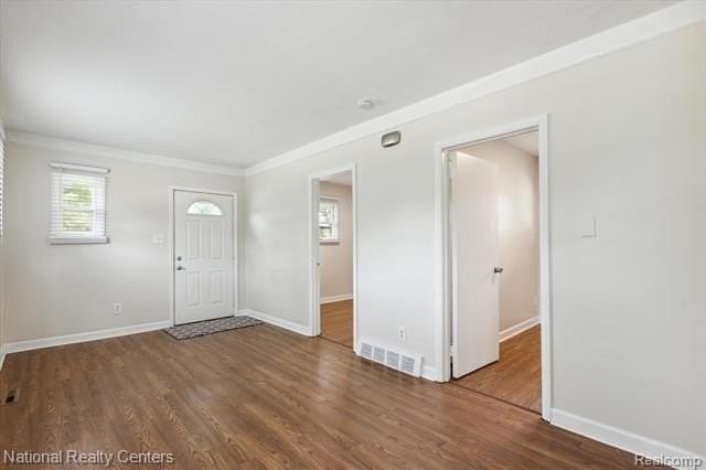 27304 Groveland St - Photo 5 of 28