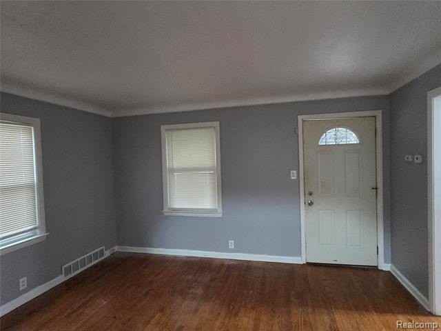 16647 Rossini Dr - Photo 4 of 23