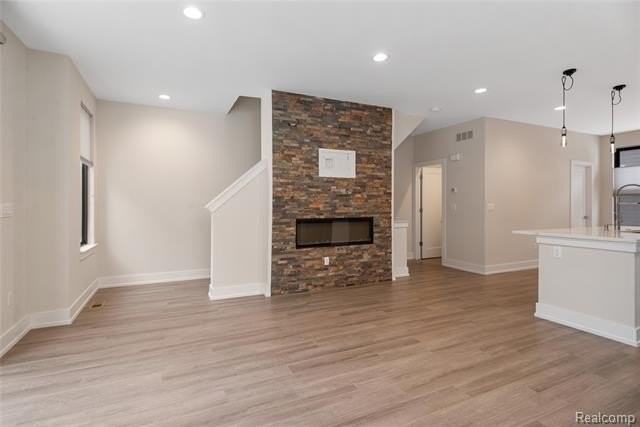 1049 Hampton Cir #44 - Photo 6 of 37