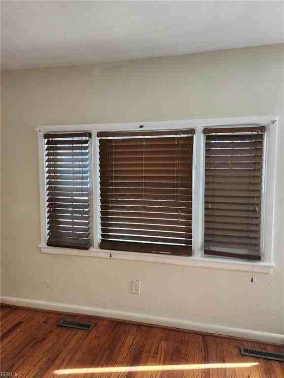 5224 Windermere Ave - Photo 7 of 24