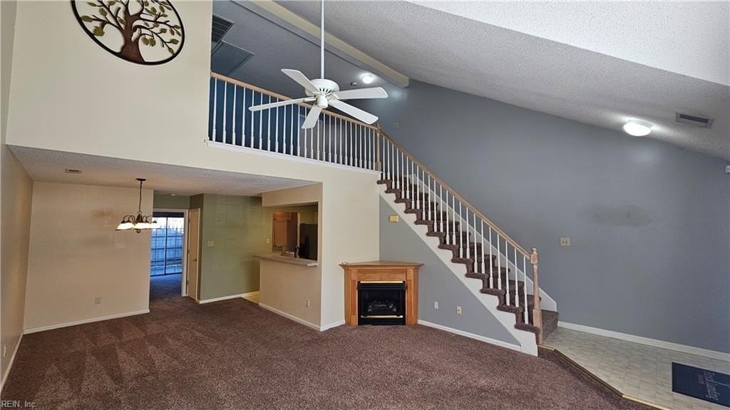 228 N Hill Ln - Photo 3 of 16