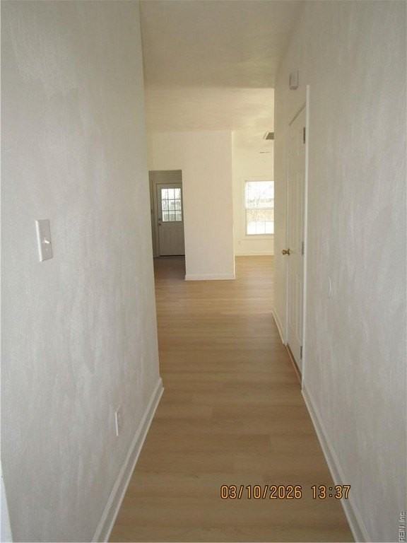 1526 Hazel Ave - Photo 3 of 28