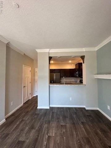 1006 Kathy Ann Way W - Photo 5 of 50