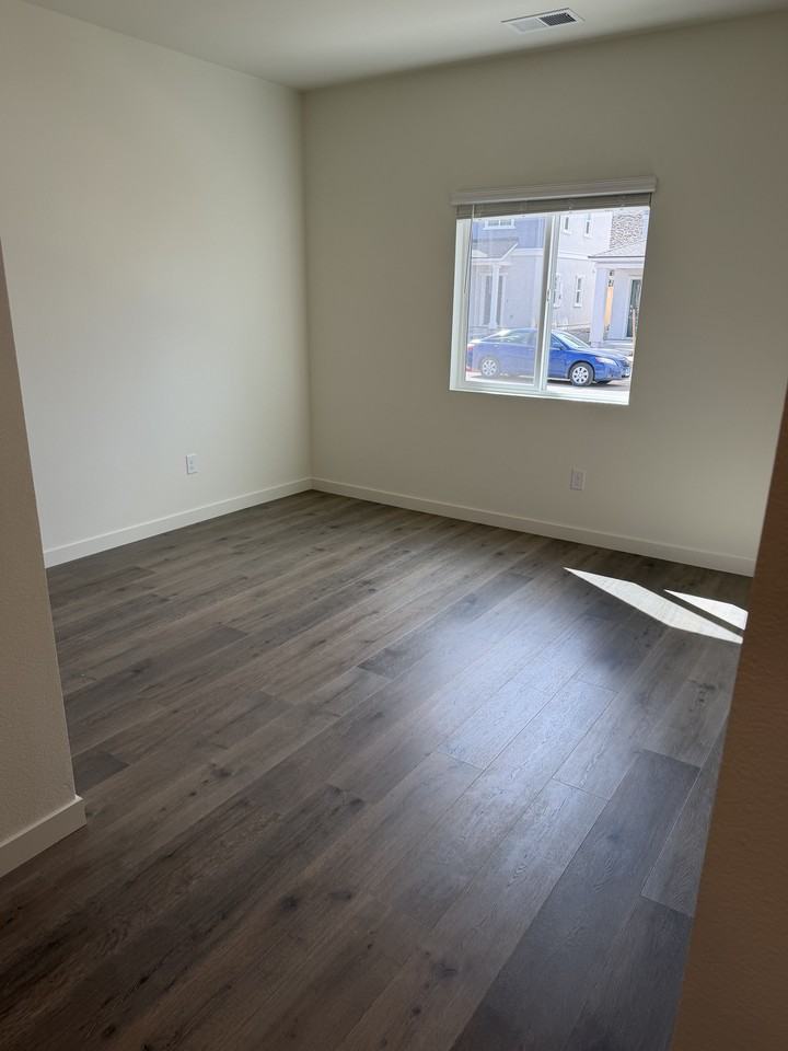 8426 Redwood Dawn Dr #1 - Photo 4 of 11