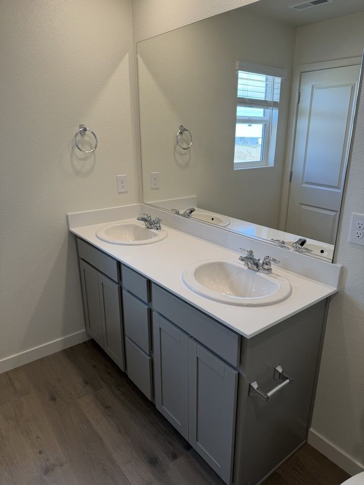 8426 Redwood Dawn Dr #1 - Photo 6 of 11