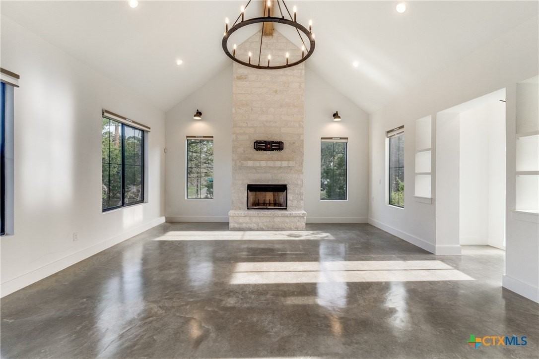 1211 Westhaven Dr - Photo 3 of 12