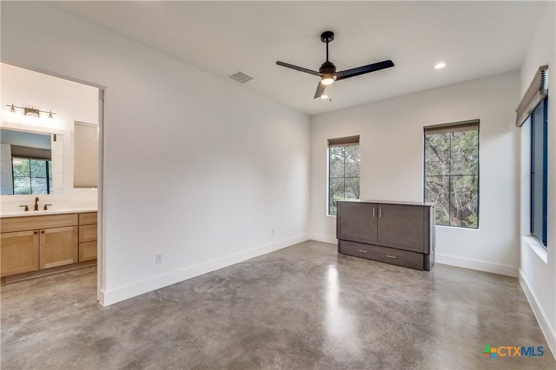 1211 Westhaven Dr - Photo 5 of 12