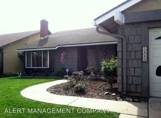 1440 Magnolia Ave - Photo 2 of 19