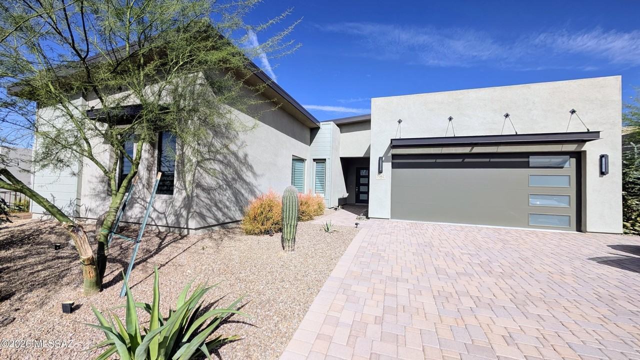 7062 W Patina Dr - Photo 2 of 28