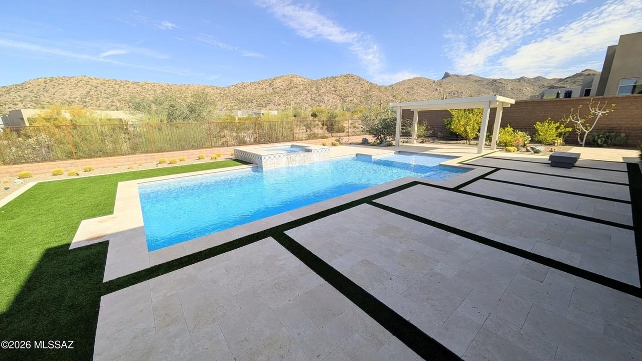 7062 W Patina Dr - Photo 3 of 28