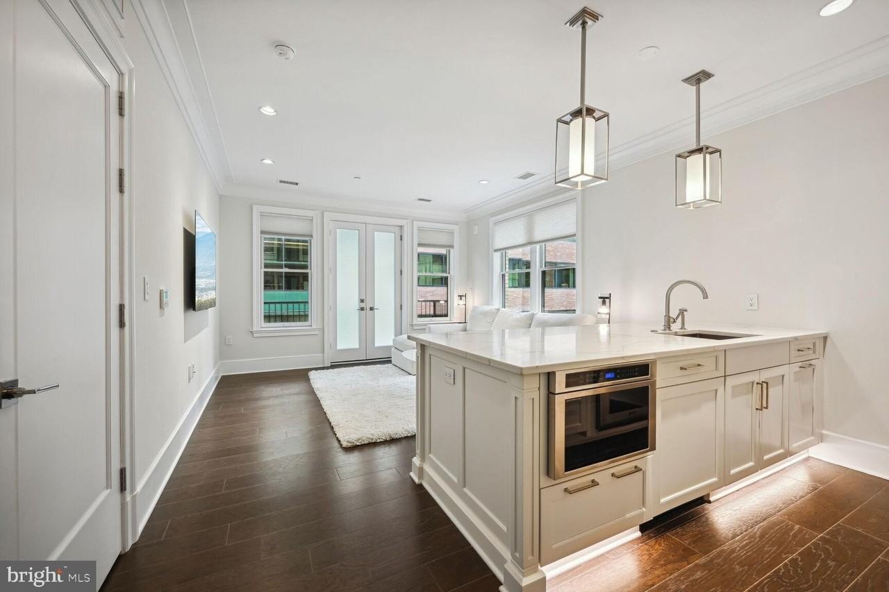 1108 16th St Nw Unit 604 - Photo 5 of 20