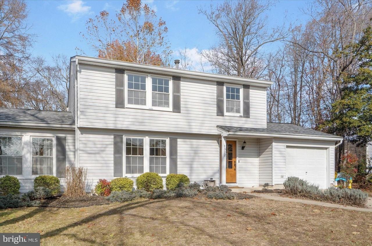 1322 Ava Rd - Photo 3 of 44