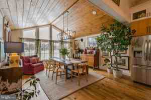 featured image of 13230 Falls Rd