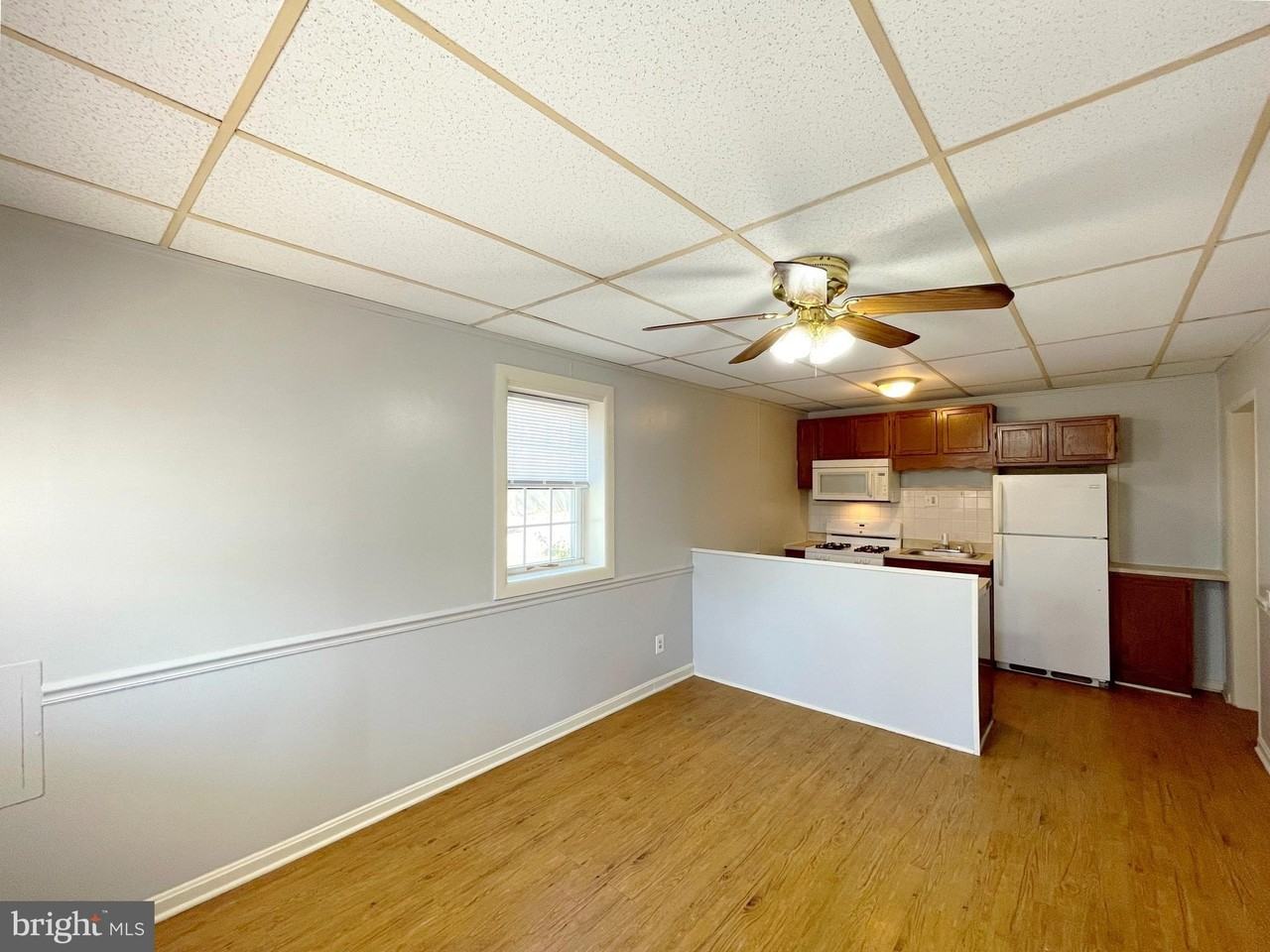 12707 Forest Knolls Pl Apt C - Photo 4 of 9