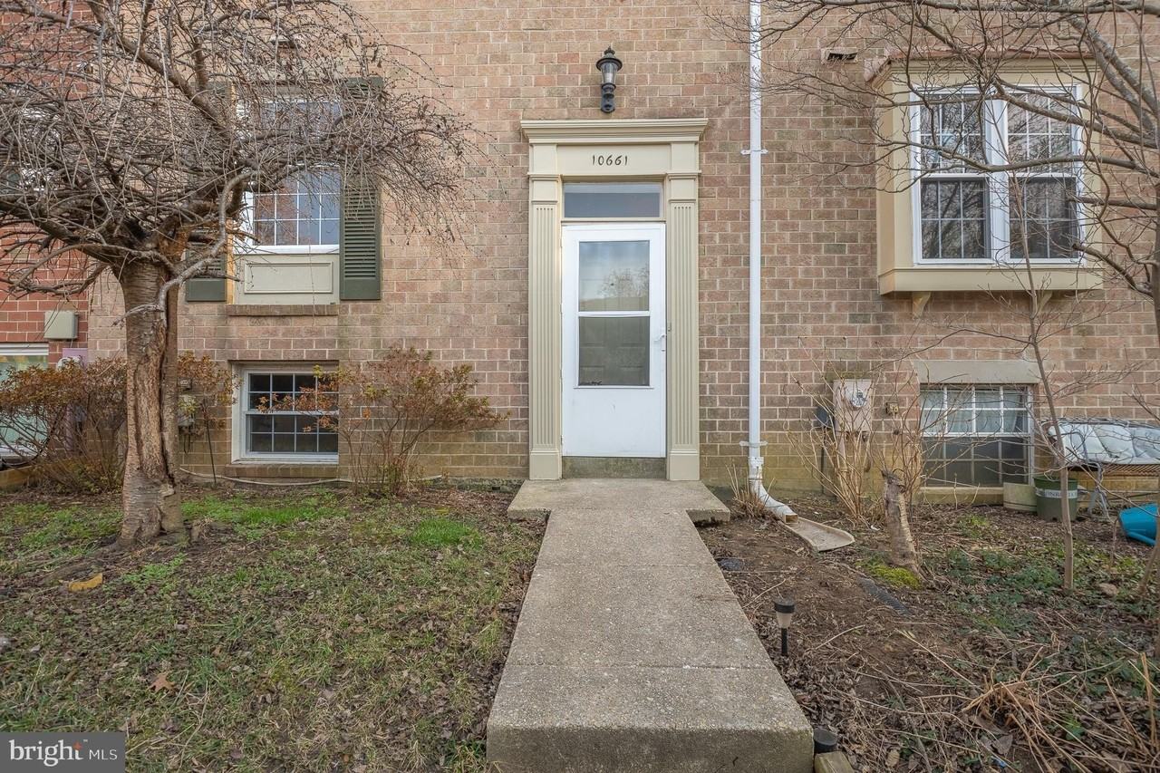 10661 High Beam Ct - Photo 3 of 50