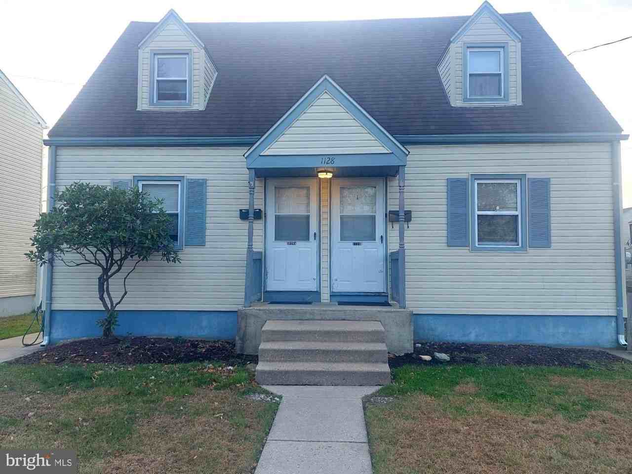 1128 Howard Ave #A - Photo 2 of 17