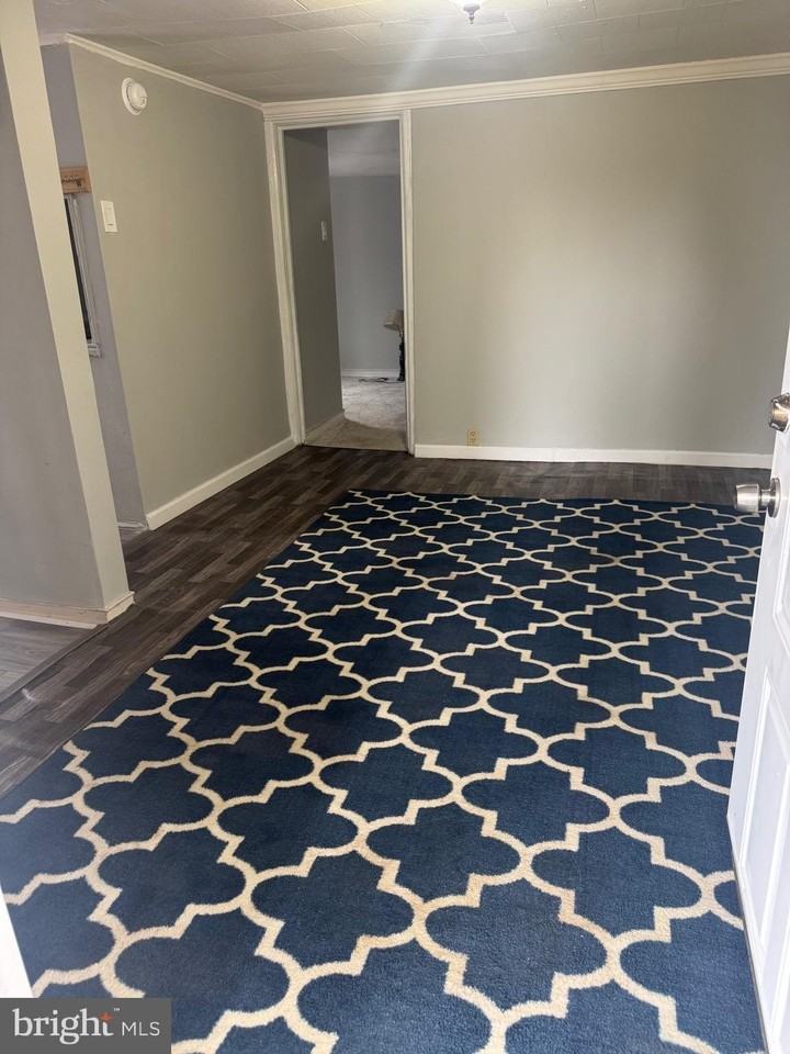 607 607 W LAWN REAR Avenue - Photo 3 of 12