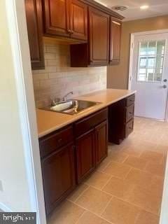 3626 Chestnut St - Photo 4 of 21