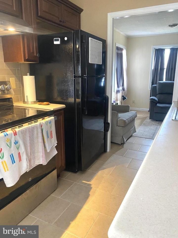 3626 Chestnut St - Photo 6 of 21