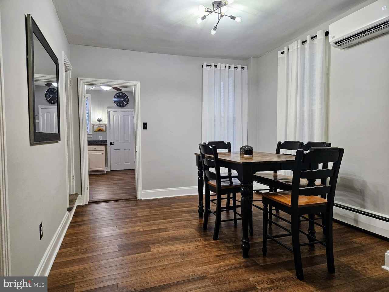 279 W Main St - Photo 4 of 22