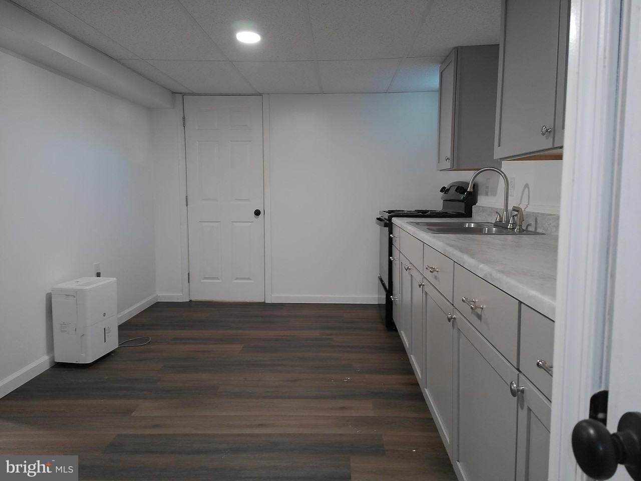 1124 W Main St Unit 1 - Photo 2 of 11