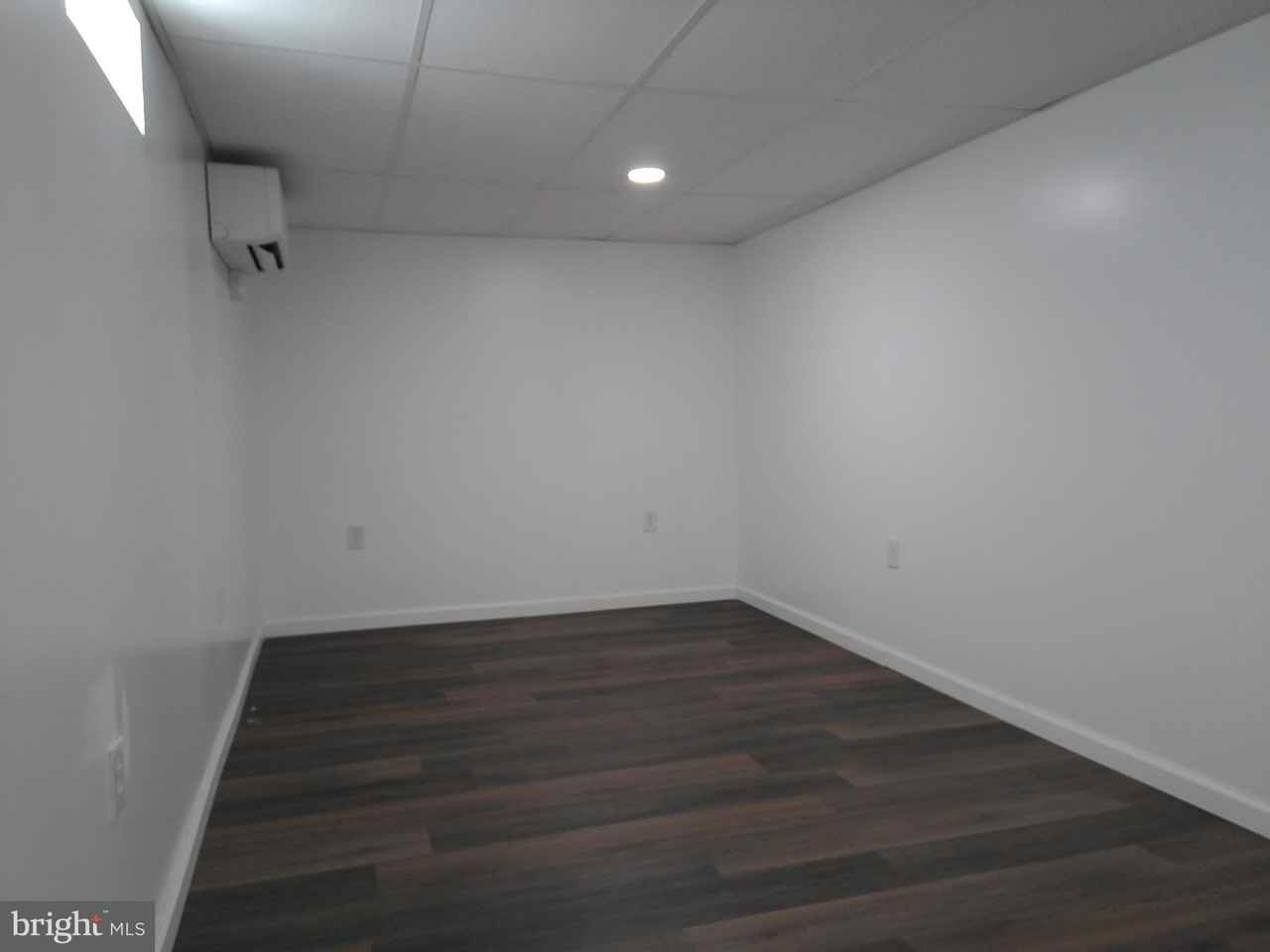 1124 W Main St Unit 1 - Photo 6 of 11