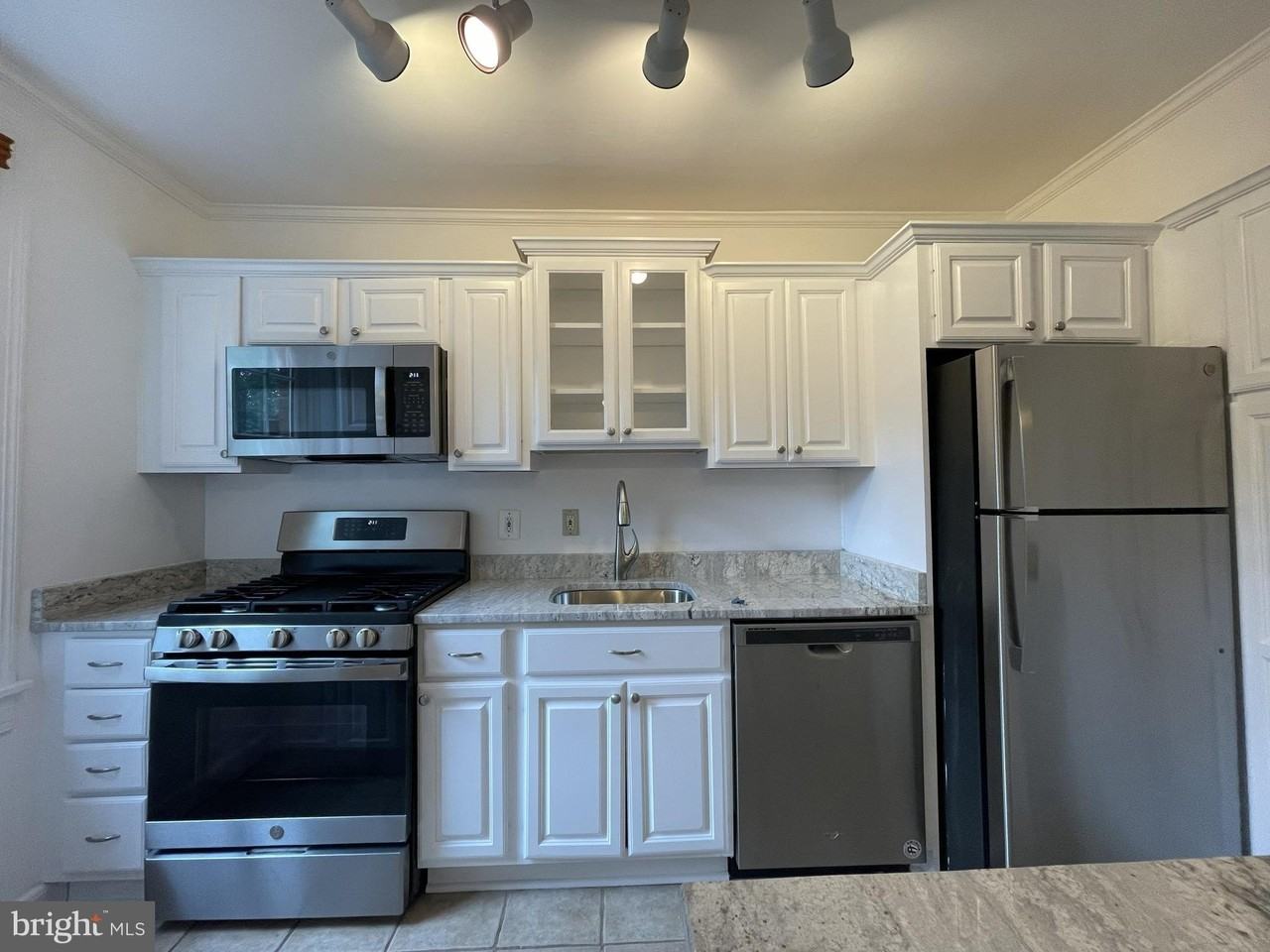 2700 13th Rd S Apt 374 - Photo 5 of 12