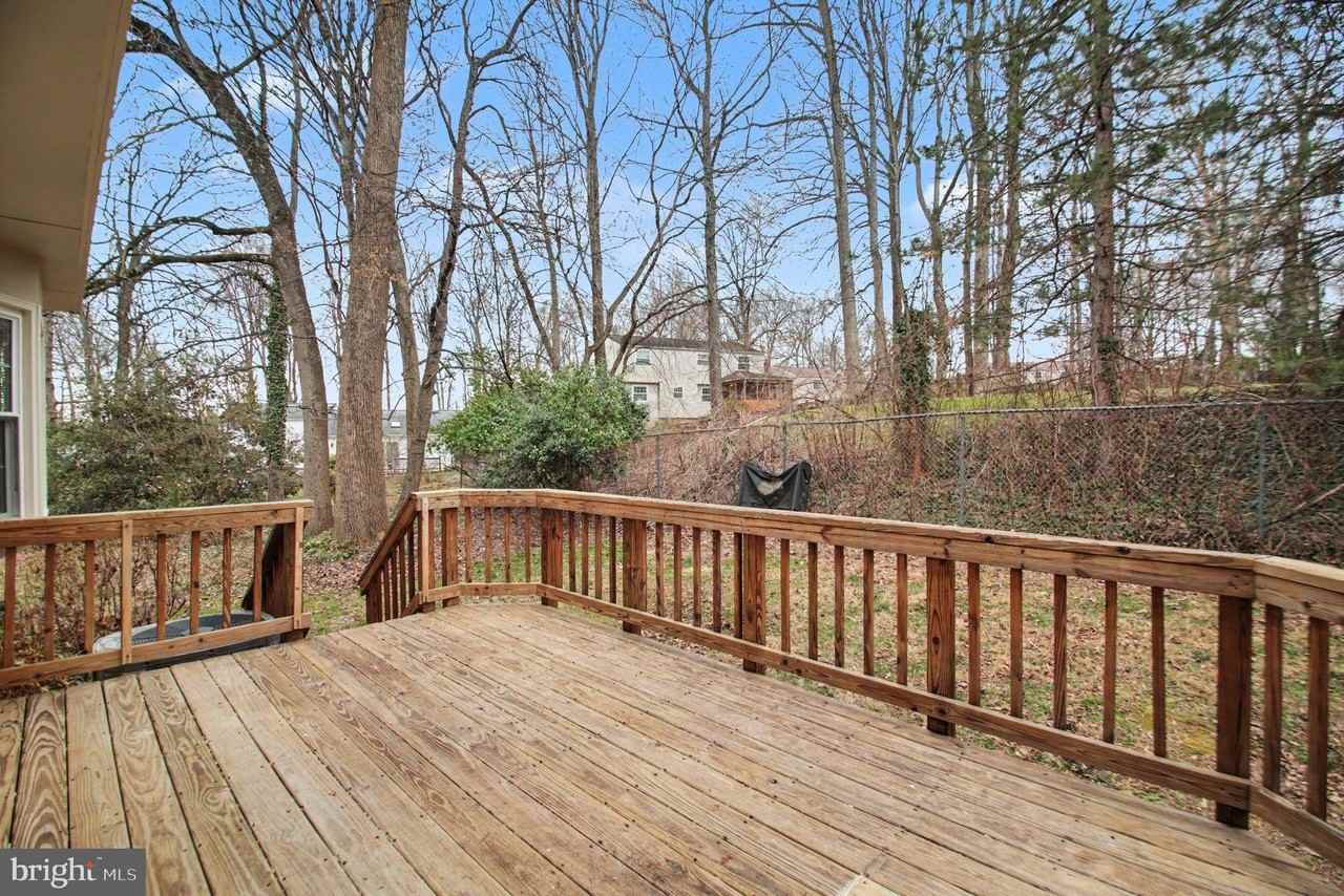 2712 Hatmark St - Photo 5 of 38