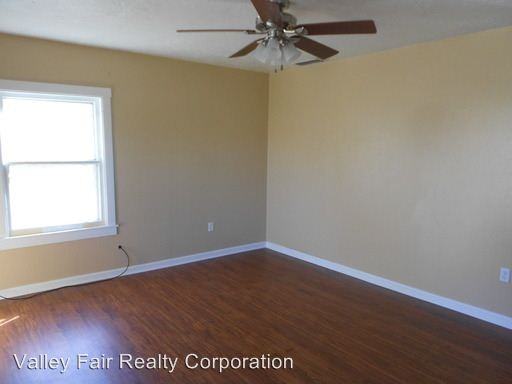 8194 Marshall St - Photo 2 of 7