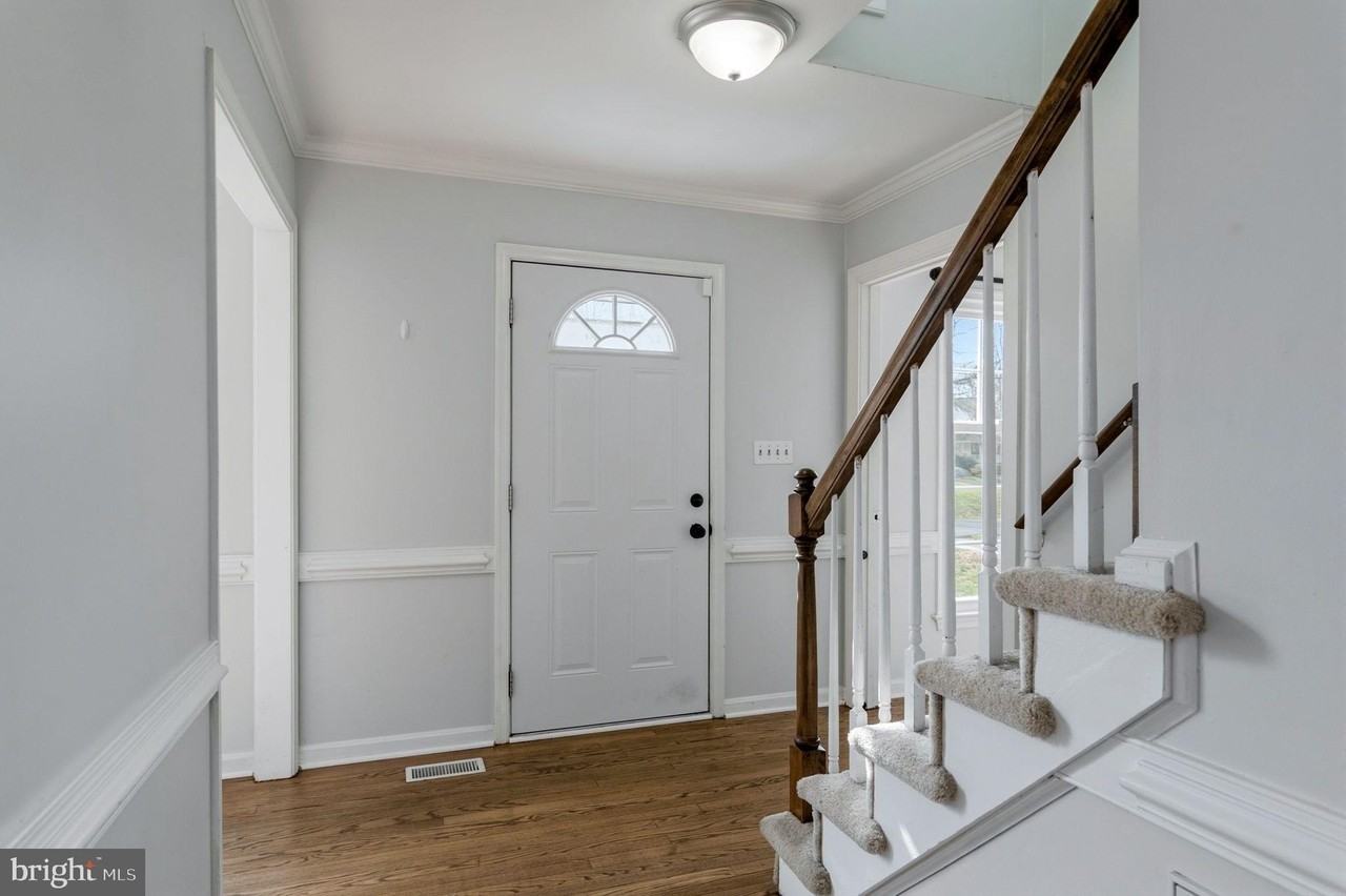 2009 White Lake Dr - Photo 5 of 50