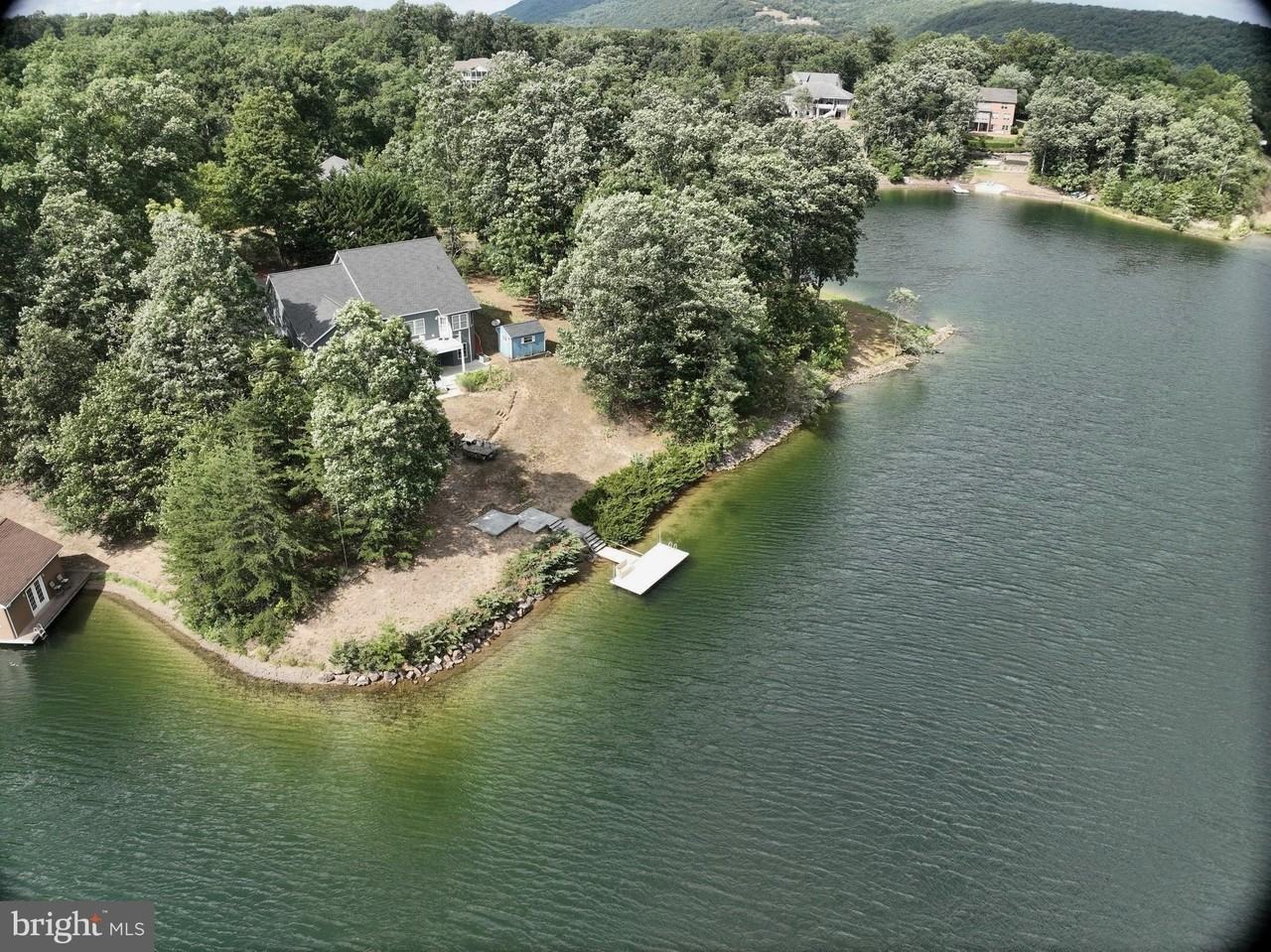 202 Lakeside Loop - Photo 2 of 45