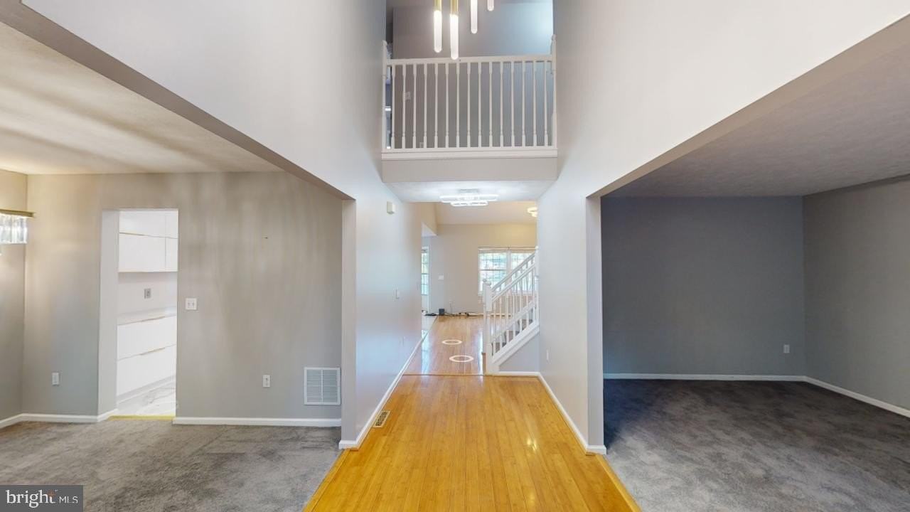 202 Lakeside Loop - Photo 4 of 45