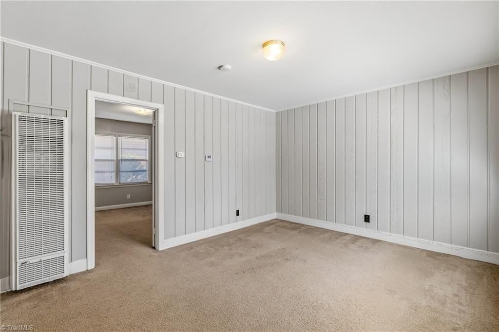 217 Mciver St #D - Photo 3 of 12