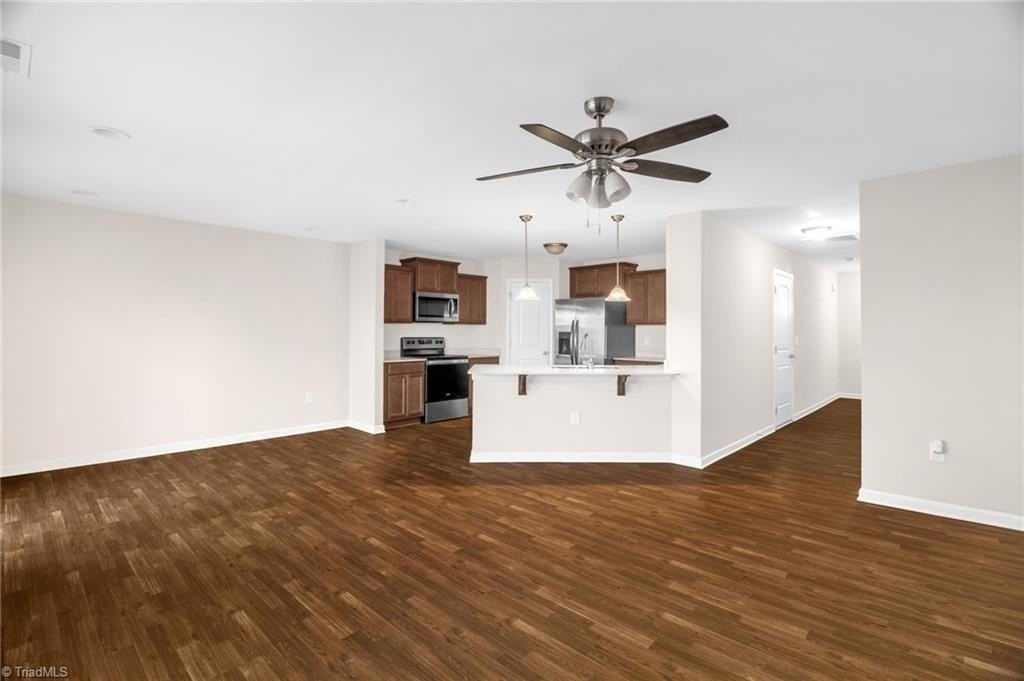 3859 Copperfield Ct - Photo 4 of 21