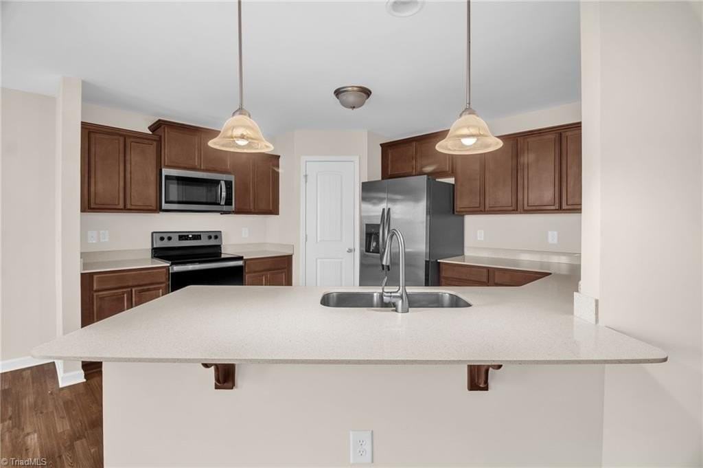 3859 Copperfield Ct - Photo 7 of 21