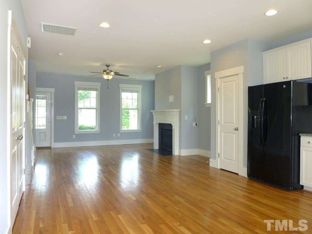 74 Owen Towne Rd - Photo 5 of 27