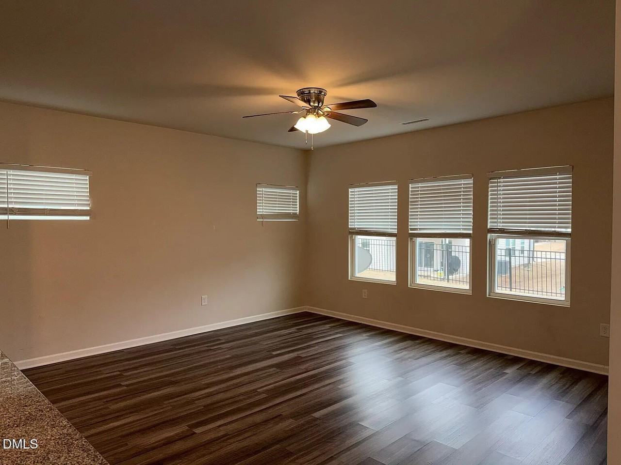 312 Wilbur Lake Dr - Photo 7 of 17