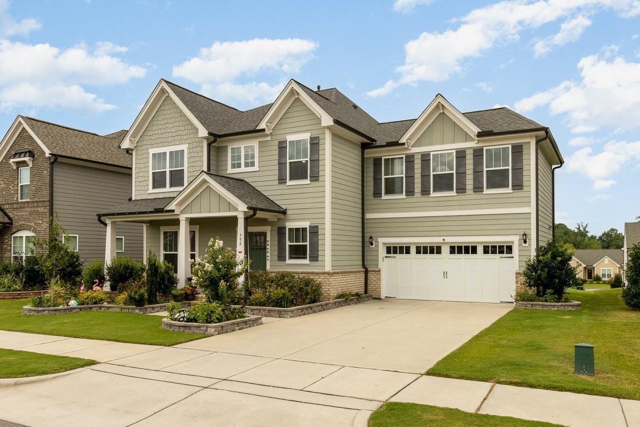 408 Parlier Dr - Photo 4 of 49