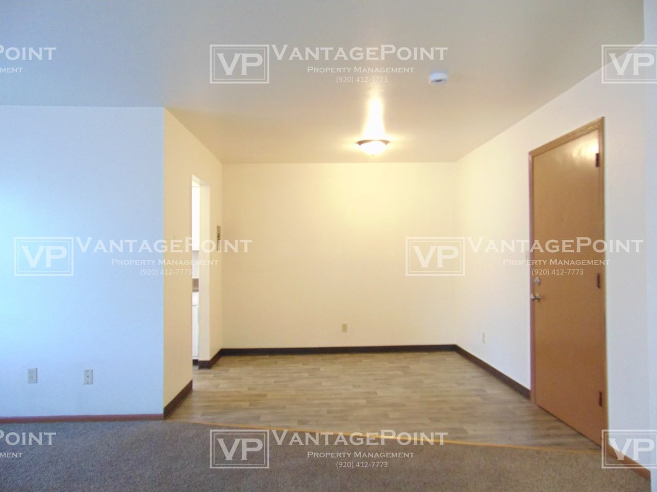 1269 Shawano Avenue - Photo 3 of 10