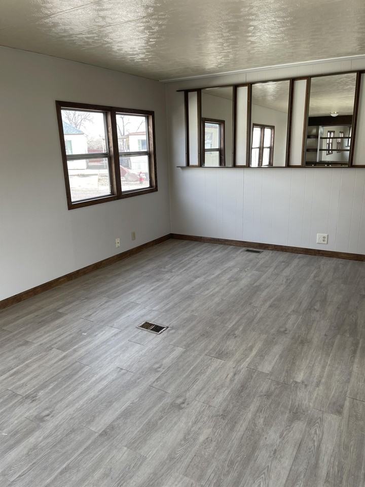 Central Avenue MHC - Photo 3 of 50