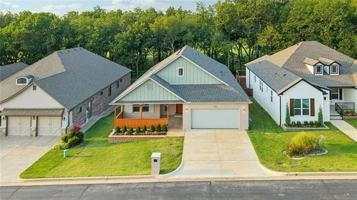 featured image of 3306 Harbour Town Pl