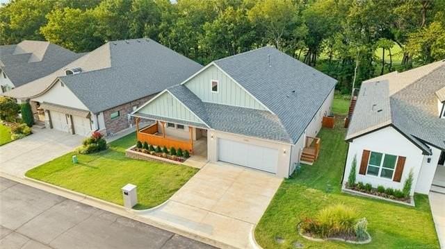 3306 Harbour Town Pl - Photo 2 of 40