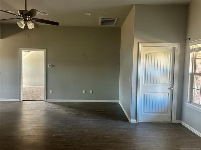 3409 Lazy Ln - Photo 6 of 38