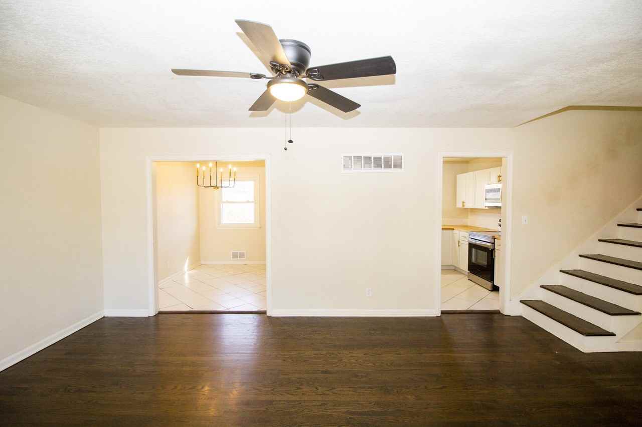 8601 Oxford Ave #1 - Photo 6 of 26