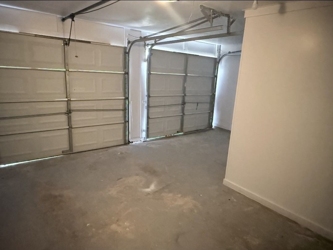 107 Crystal Dr #1 - Photo 2 of 7