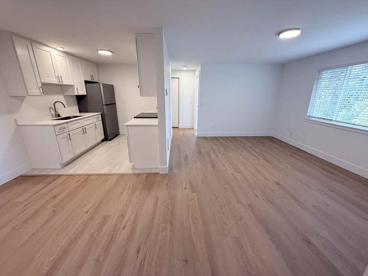 S1619-B7 - Photo 3 of 21