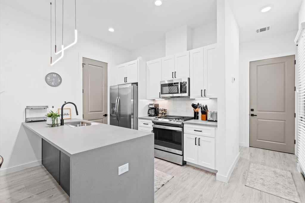 6825 Cadillac St Houston TX 77021-2413 #NA - Photo 4 of 11